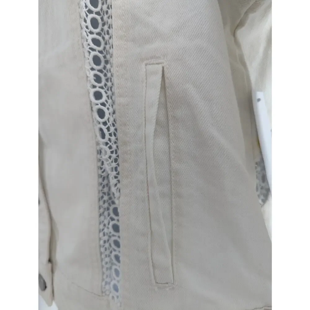 Blank NYC White Denim and Lace Jacket Size Medium - Picture 13 of 16